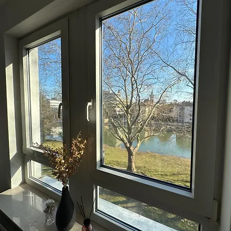 Am Neckar Mit Tiefgarage Apartamento
