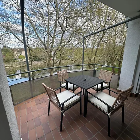 Am Neckar Mit Tiefgarage *